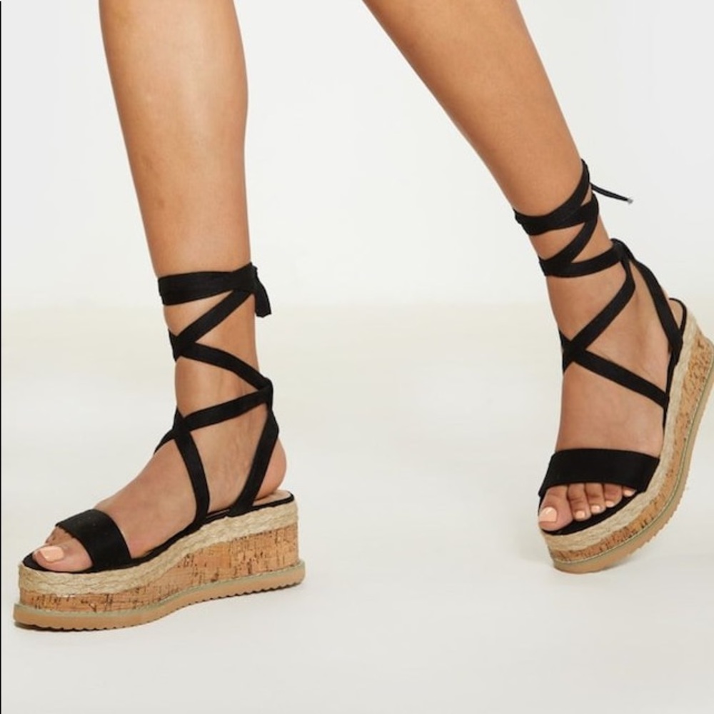 Niella Black Espadrille Flatform Sandals🖤🖤